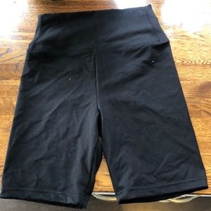 Garage black biker shorts (7 inch)